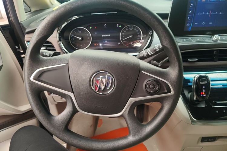 Used Buick GL8 2023 Land Executive Class Comfort Model Steering Wheel