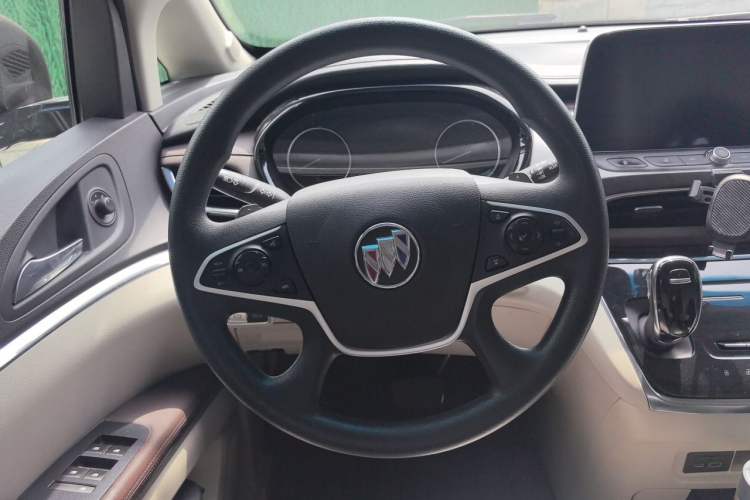 Used Buick GL8 2023 Land Executive Class Smart Enjoyment Model Steering Wheel