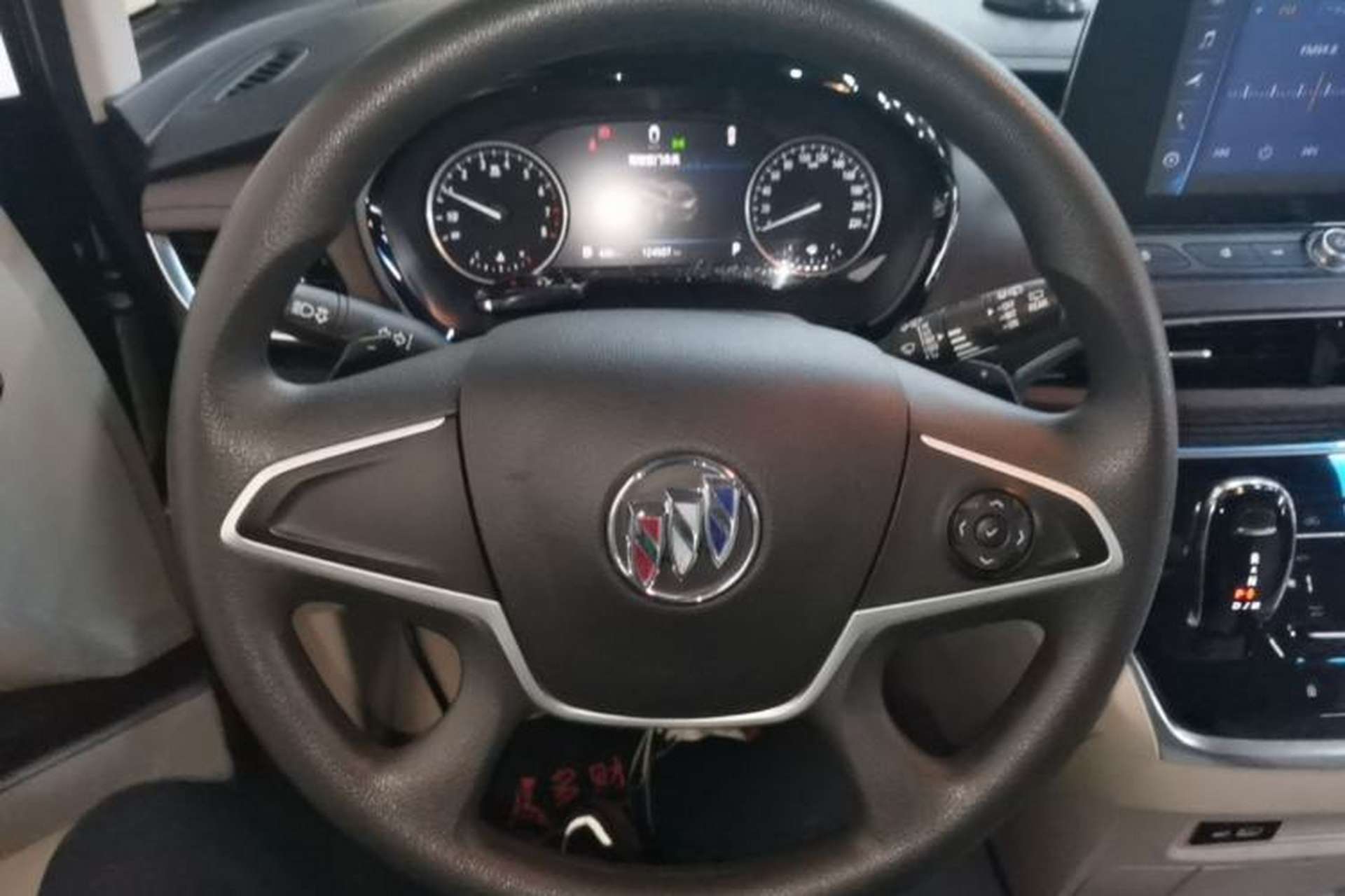 Used Buick GL8 2023 Land Executive Class Comfort Model Steering Wheel