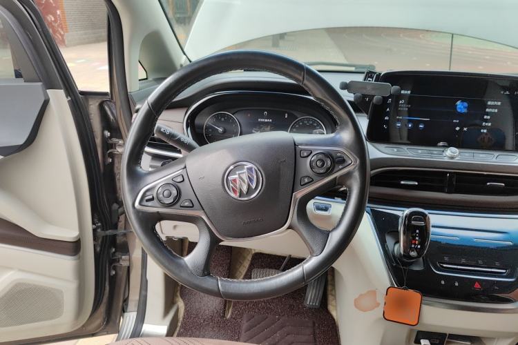 Used Buick GL8 2023 Land Executive Class 652T Luxury Model Steering Wheel