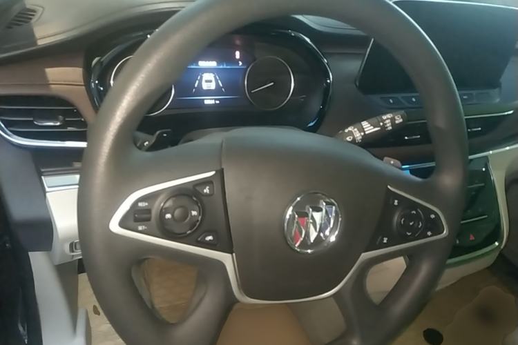 Used Buick GL8 2023 Land Executive Class Smart Enjoyment Model Steering Wheel