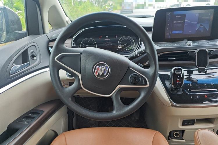 Used Buick GL8 2023 Land Executive Class Comfort Model Steering Wheel
