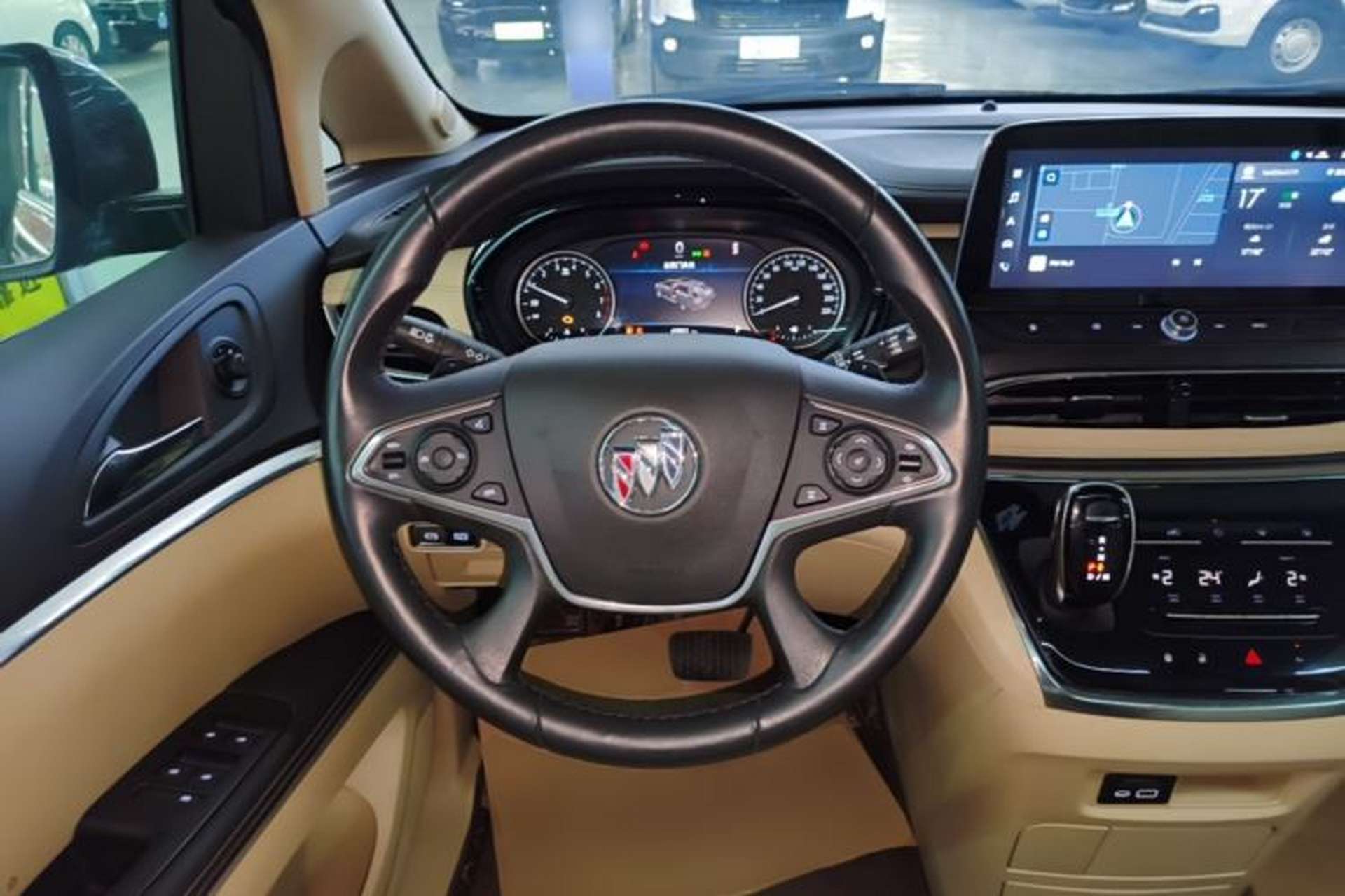 Used Buick GL8 2023 Facelifted Land Cruiser Executive Luxury Version Steering Wheel