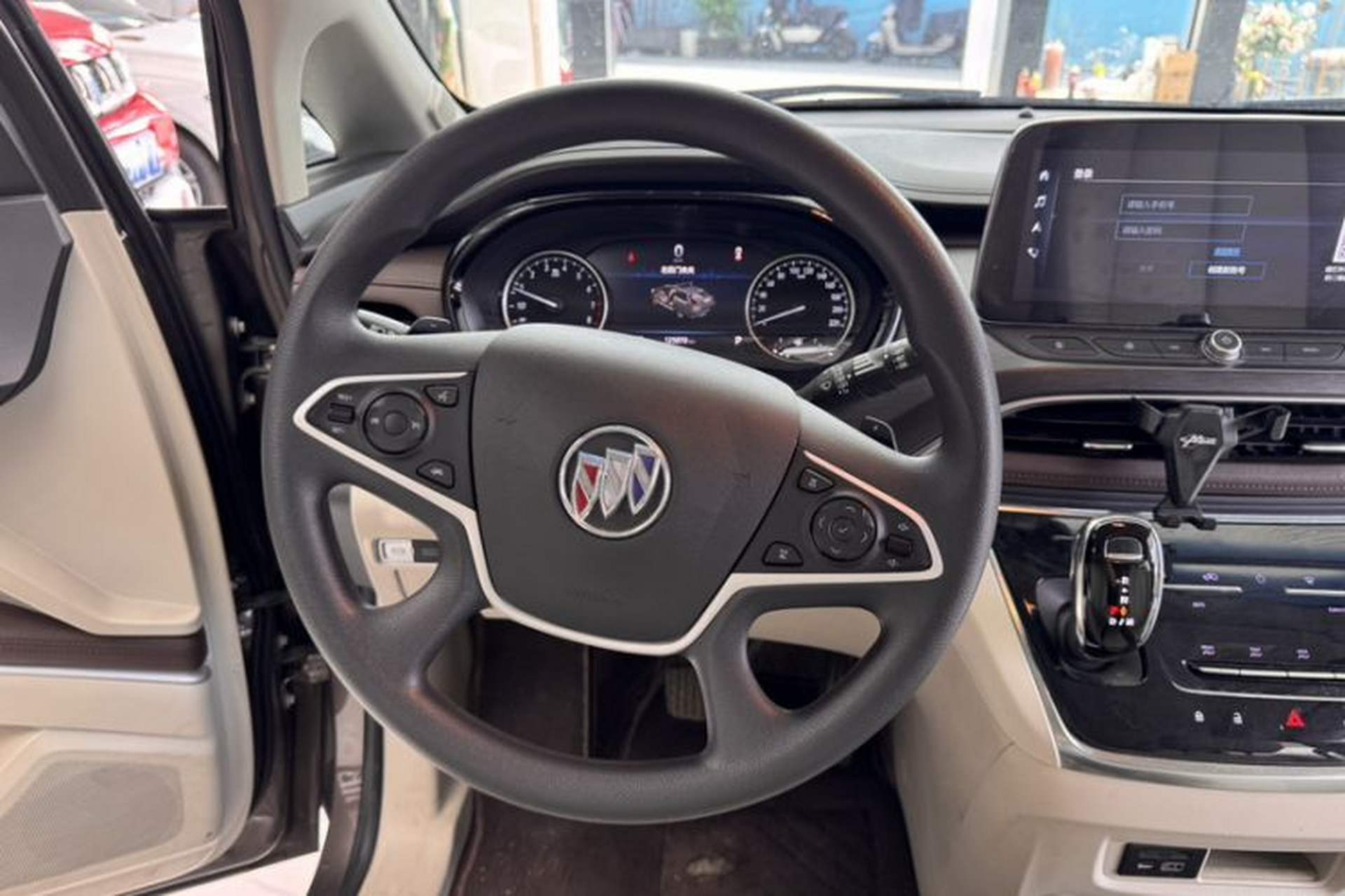 Used Buick GL8 2023 Land Executive Class Smart Enjoyment Model Steering Wheel