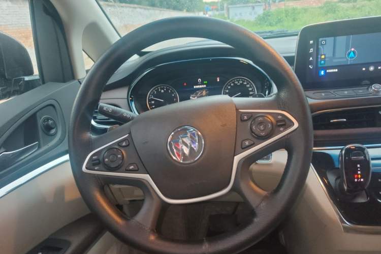 Used Buick GL8 2023 Land Executive Class Smart Enjoyment Model Steering Wheel