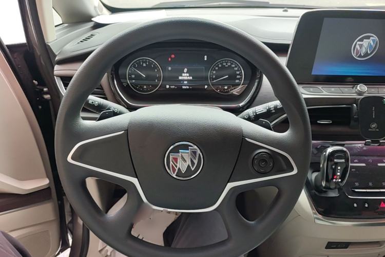 Used Buick GL8 2023 Land Executive Class Comfort Model Steering Wheel