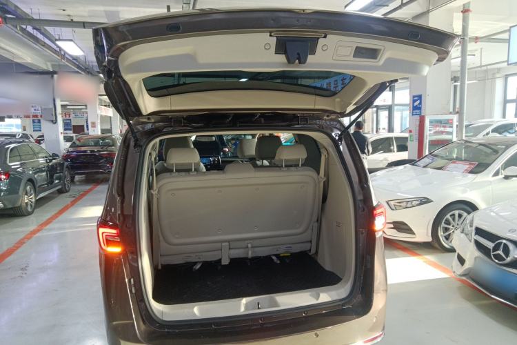 Used Buick GL8 2023 Land Executive Class Smart Enjoyment Model Trunk