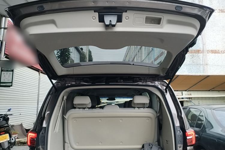 Used Buick GL8 2023 Land Executive Class Smart Enjoyment Model Trunk