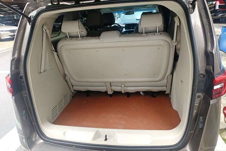 Used Buick GL8 2023 Land Executive Class Smart Enjoyment Model Trunk