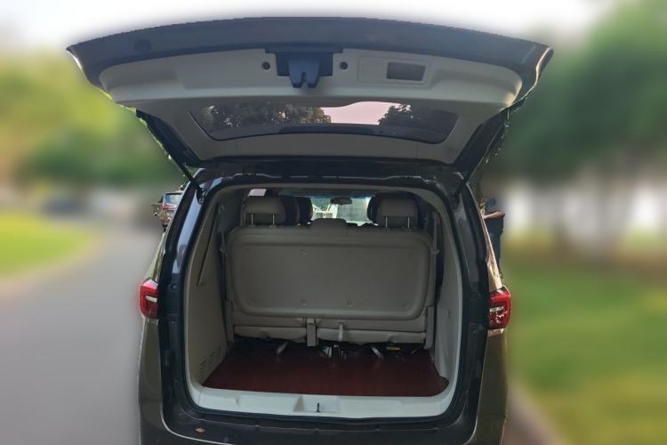 Used Buick GL8 2023 Land Executive Class Smart Enjoyment Model Trunk