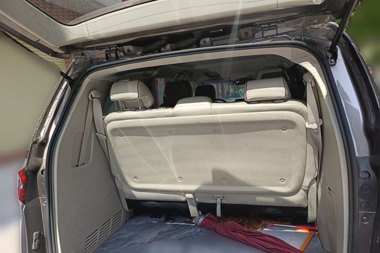 Used Buick GL8 2023 Land Executive Class Comfort Model Trunk