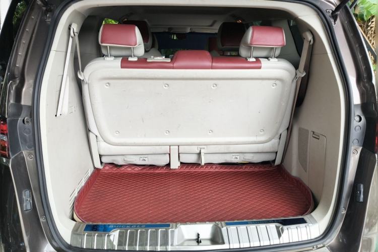Used Buick GL8 2023 Land Executive Class Smart Enjoyment Model Trunk