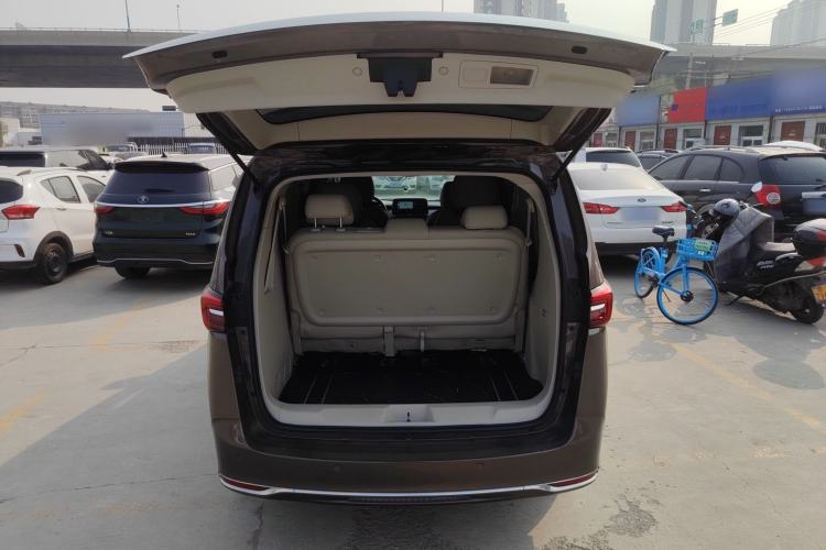 Used Buick GL8 2023 Land Executive Class Smart Enjoyment Model Trunk