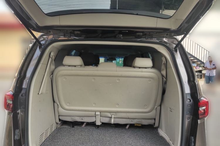 Used Buick GL8 2023 Land Executive Class Smart Enjoyment Model Trunk