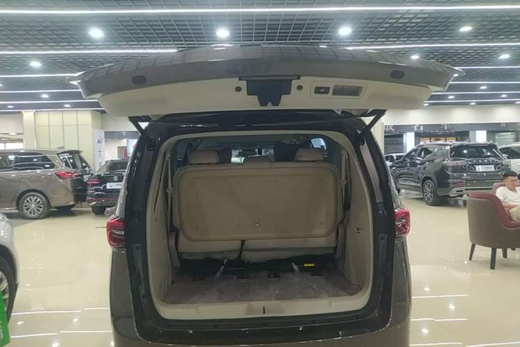 Used Buick GL8 2023 Land Executive Class Smart Enjoyment Model Trunk