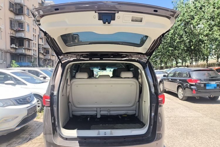 Used Buick GL8 2023 Land Executive Class Smart Enjoyment Model Trunk