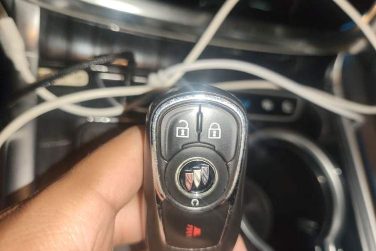 Used Buick GL8 2023 Land Executive Class Comfort Model Vehicle Key
