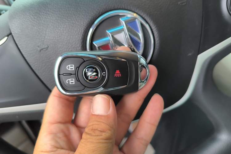 Used Buick GL8 2023 Land Executive Class Comfort Model Vehicle Key