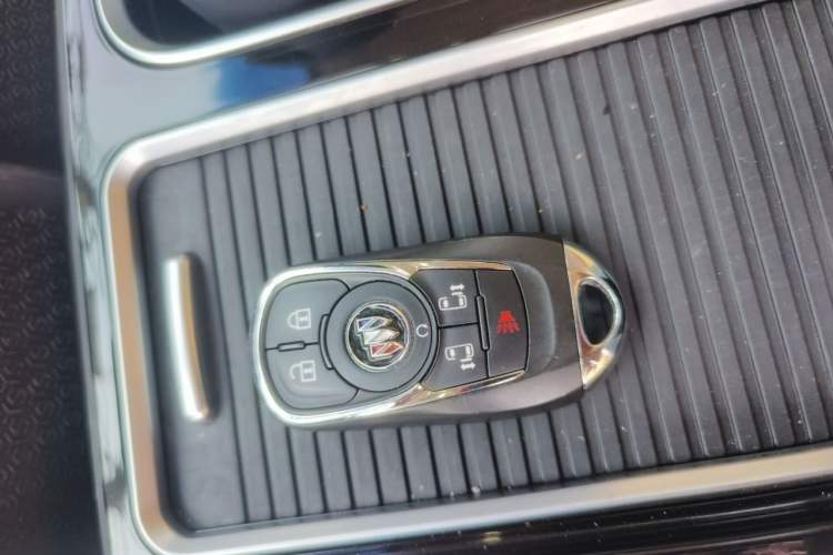 Used Buick GL8 2023 ES Lu Zun Deluxe and Yue Edition Vehicle Key