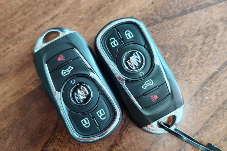 Used Buick GL8 2023 ES Lu Zun Comfort Model Vehicle Key