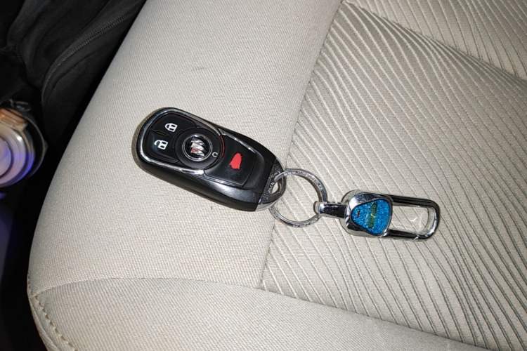 Used Buick GL8 2023 Land Executive Class Comfort Model Vehicle Key