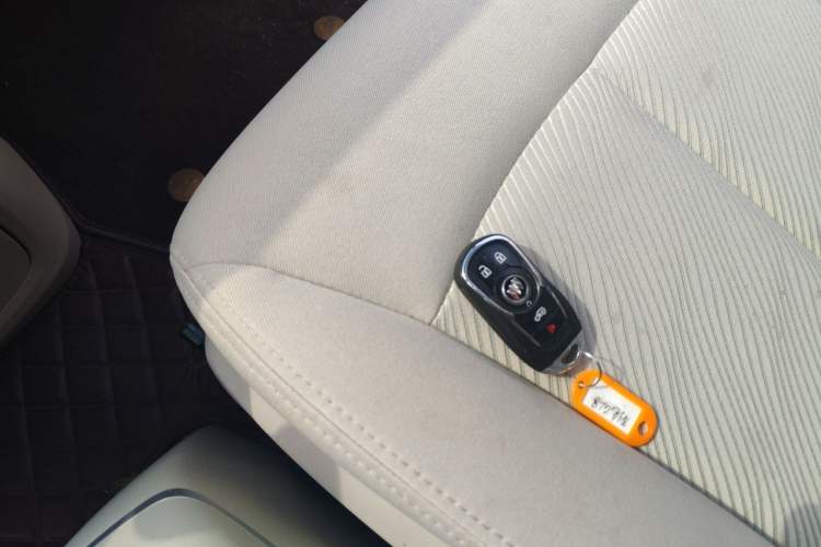 Used Buick GL8 2023 Land Executive Class Smart Enjoyment Model Vehicle Key