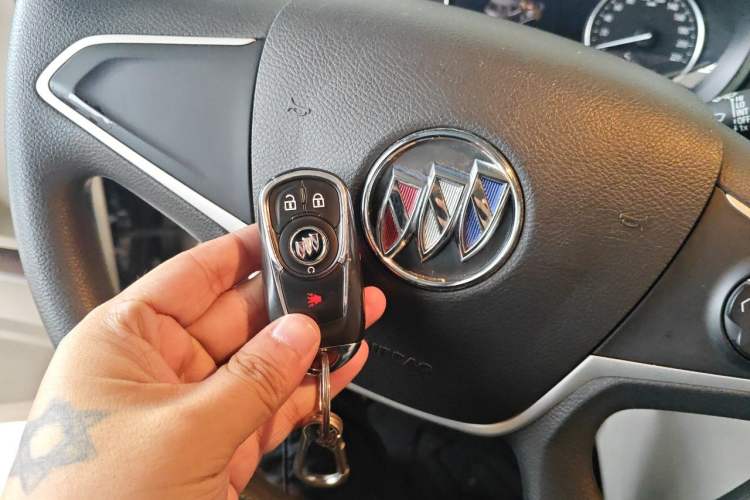Used Buick GL8 2023 Land Executive Class Comfort Model Vehicle Key