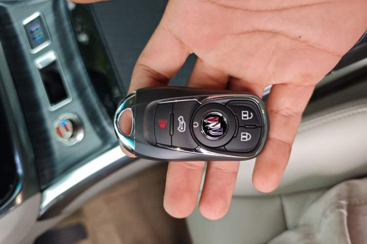Used Buick GL8 2023 Land Executive Class Smart Enjoyment Model Vehicle Key