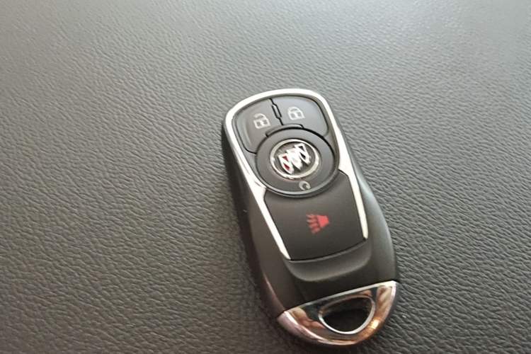 Used Buick GL8 2023 Land Executive Class Comfort Model Vehicle Key