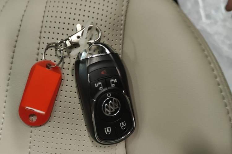 Used Buick GL8 2023 Land Executive Class Smart Enjoyment Model Vehicle Key