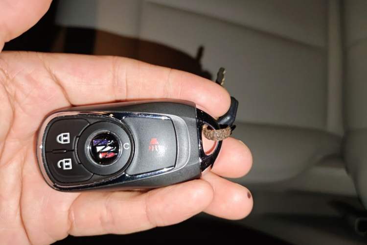 Used Buick GL8 2023 Land Executive Class Comfort Model Vehicle Key
