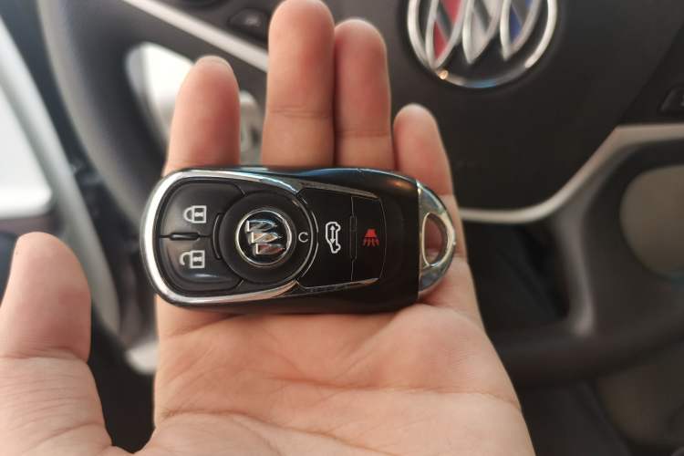 Used Buick GL8 2023 Land Executive Class Smart Enjoyment Model Vehicle Key