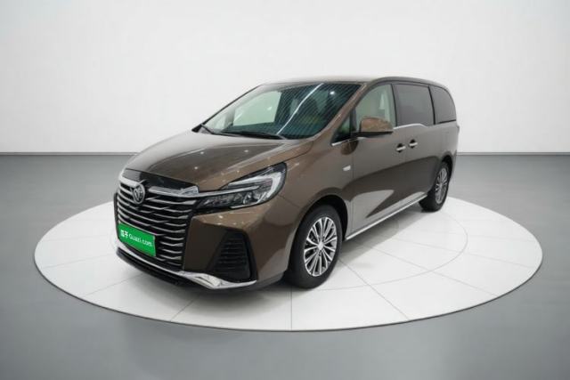 Used Buick GL8 2023 Facelifted Land Cruiser Executive Luxury Version
