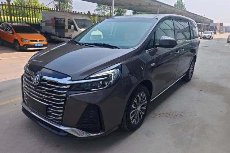 Buick GL8 2023 Facelifted Land Cruiser Executive Luxury Version
