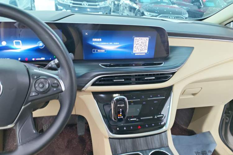 Used Buick GL8 2023 ES Lu Zun Deluxe Model Audio And AC Panel