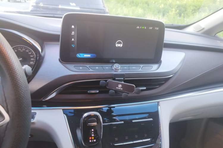 Used Buick GL8 2023 Land Executive Class Smart Enjoyment Model Audio And AC Panel