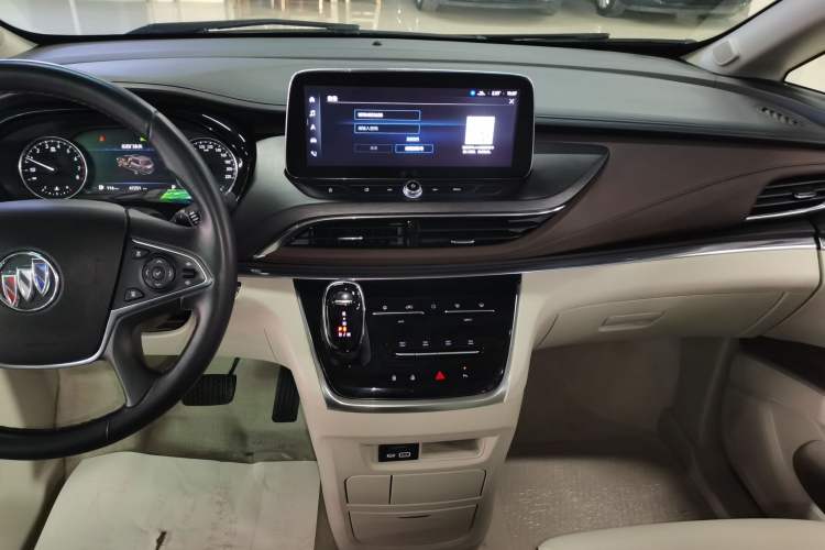 Used Buick GL8 2023 Land Executive Class 652T Luxury Model Audio And AC Panel