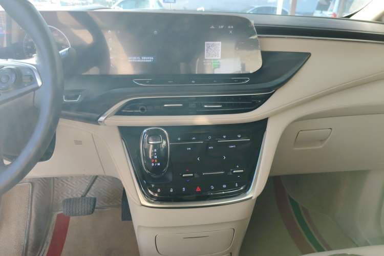 Used Buick GL8 2023 ES Lu Zun Deluxe Model Audio And AC Panel