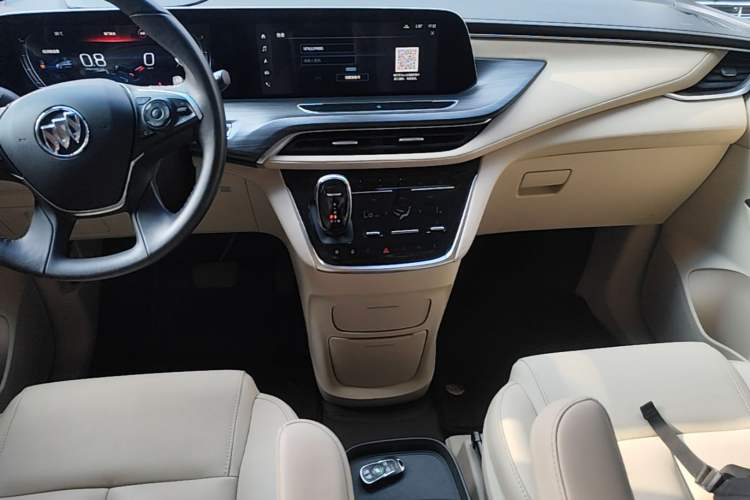 Used Buick GL8 2023 ES Lu Zun Deluxe Model Audio And AC Panel
