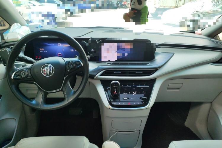Used Buick GL8 2023 ES Lu Zun Deluxe and Yue Edition Center Console