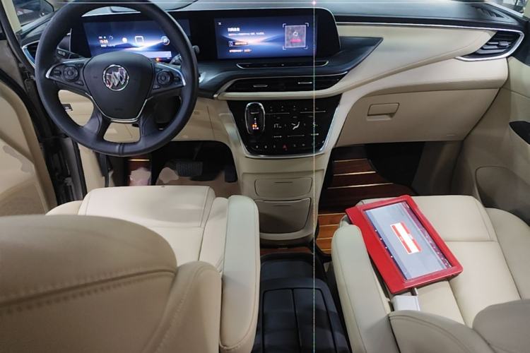 Used Buick GL8 2023 ES Lu Zun Deluxe Model Center Console