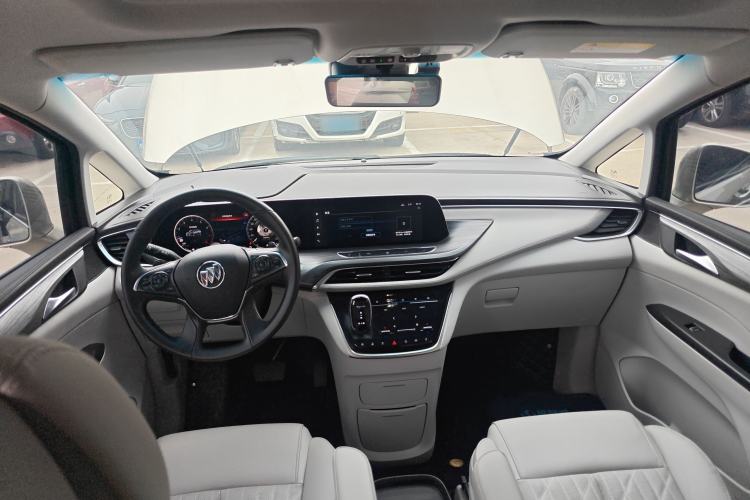 Used Buick GL8 2023 ES Lu Zun Luxury Edition and Yue Version Center Console