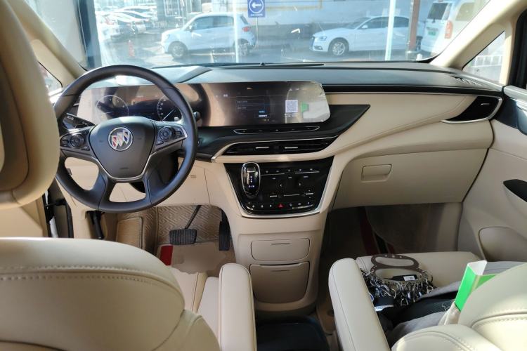 Used Buick GL8 2023 ES Lu Zun Deluxe Model Center Console