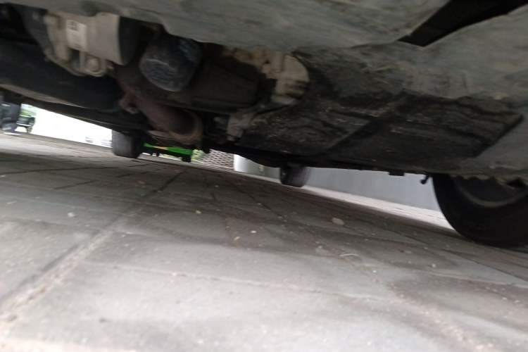 Used Buick GL8 2023 ES Lu Zun Deluxe Model Chassis Front