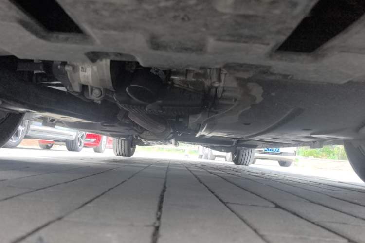 Used Buick GL8 2023 ES Lu Zun Deluxe Model Chassis Front