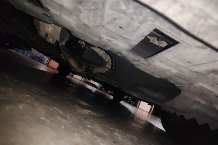 Used Buick GL8 2023 ES Lu Zun Deluxe Model Chassis Front