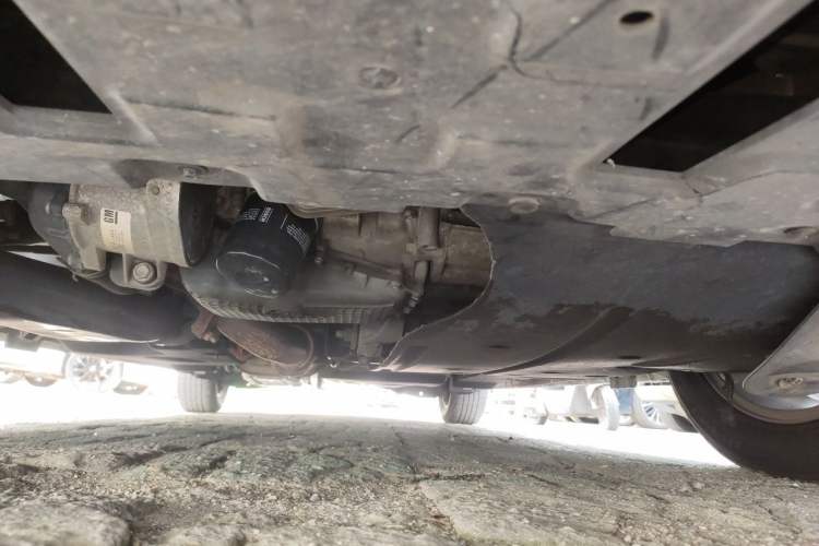 Used Buick GL8 2023 ES Lu Zun Deluxe and Yue Edition Chassis Front