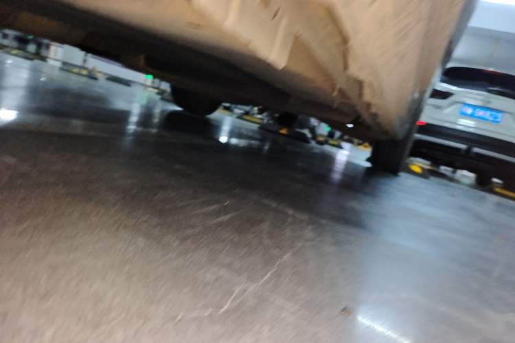 Used Buick GL8 2023 ES Lu Zun Deluxe Model Chassis Front Left