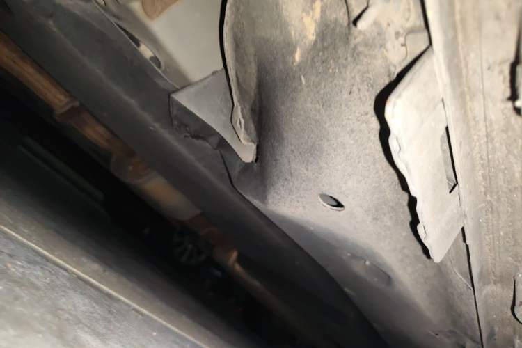 Used Buick GL8 2023 ES Lu Zun Deluxe Model Chassis Front Left