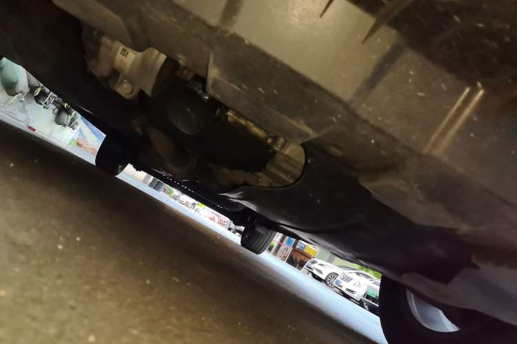Used Buick GL8 2023 Land Executive Class Deluxe Model Chassis Front